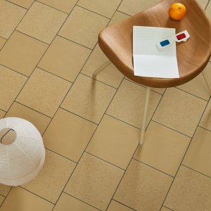 Time flise Salta Red Smooth fra Mutina, uglaseret porcellanato