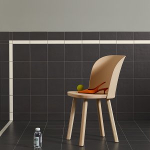 Time flise Atlas Brown Smooth fra Mutina, uglaseret porcellanato