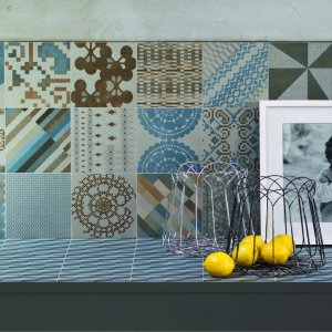 Azulej fodliste 4,7x20 i porcelaen