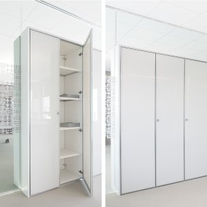 Lydabsorberende dobbeltpanel i en www.60-væg