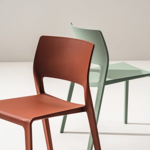 Designerstol Juno 02 i rustfarve