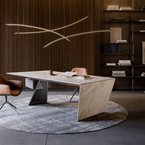 Design skrivebord Nasdaq fra Cattelan Italia med diagonalt stålben