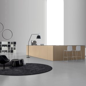 ABS-kant på 2 mm på arbejdspladen af receptionsdisken Qubo