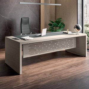 Design skrivebord e-10 fra Quadrifoglio i valnøddefinér