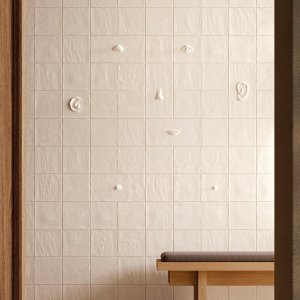 Mud mat og Mud blank fra Mutina lagt ved siden af hinanden