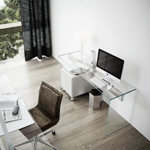 Air Desk 1 hvilende på opbevaringssystemet Air Unit