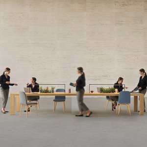 Detalje af det panelerede ben på Kyo