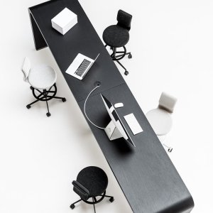 Formen s_shape hos Brunch by Lapalma