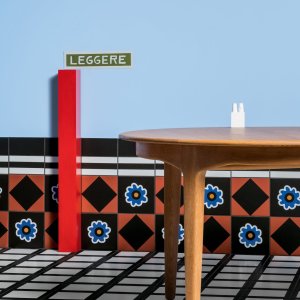 Håndtegnet dekor Flower Green, Mattonelle Margherita i glaseret porcellanato