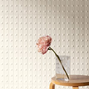 Punto Down Glossy Brun, brun krakeleret liste med forsænket prik