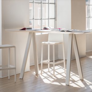 Ramme i ekstruderet aluminium under pladen på Arki-Table