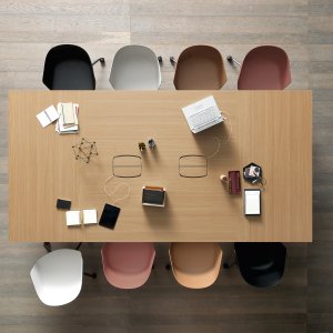 Social table Pigreco med taburetter og fodstøtte