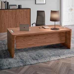 X10 skrivebord fra Quadrifoglio i grå elm