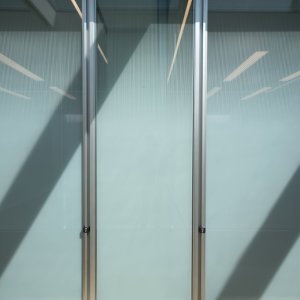 Dobbeltglas W80 væg med transparente samlinger