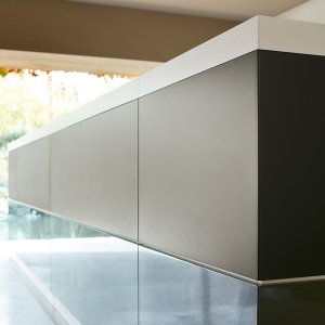 Vogue fra Frezza, design Perin & Topan, lige komposition til en kontorreception