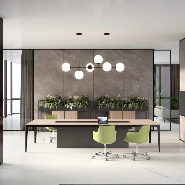 Grand More