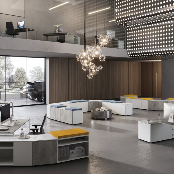 Roligt dansk kontor med Colombini Office skriveborde og opbevaring
