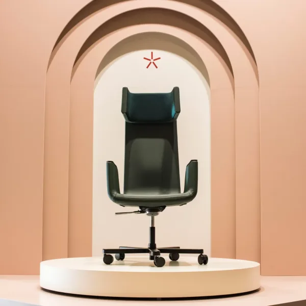 Luxy designstol i et arbejdsmiljø