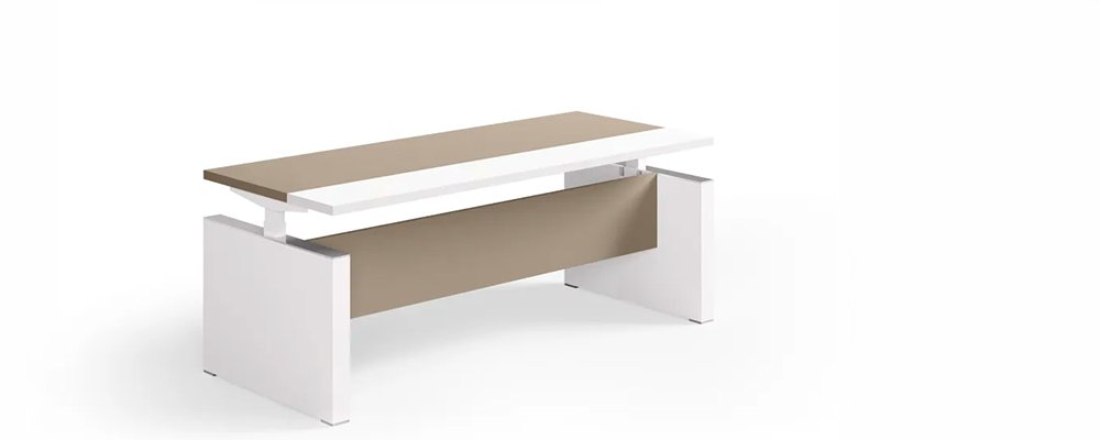 Kun chefskrivebord