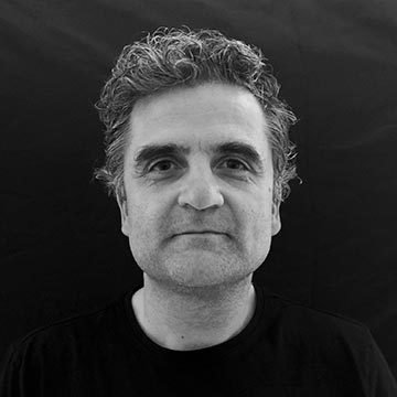 Andrea Bollettini, leder af logistikafdelingen i La Mercanti, industrireoler og mezzaniner